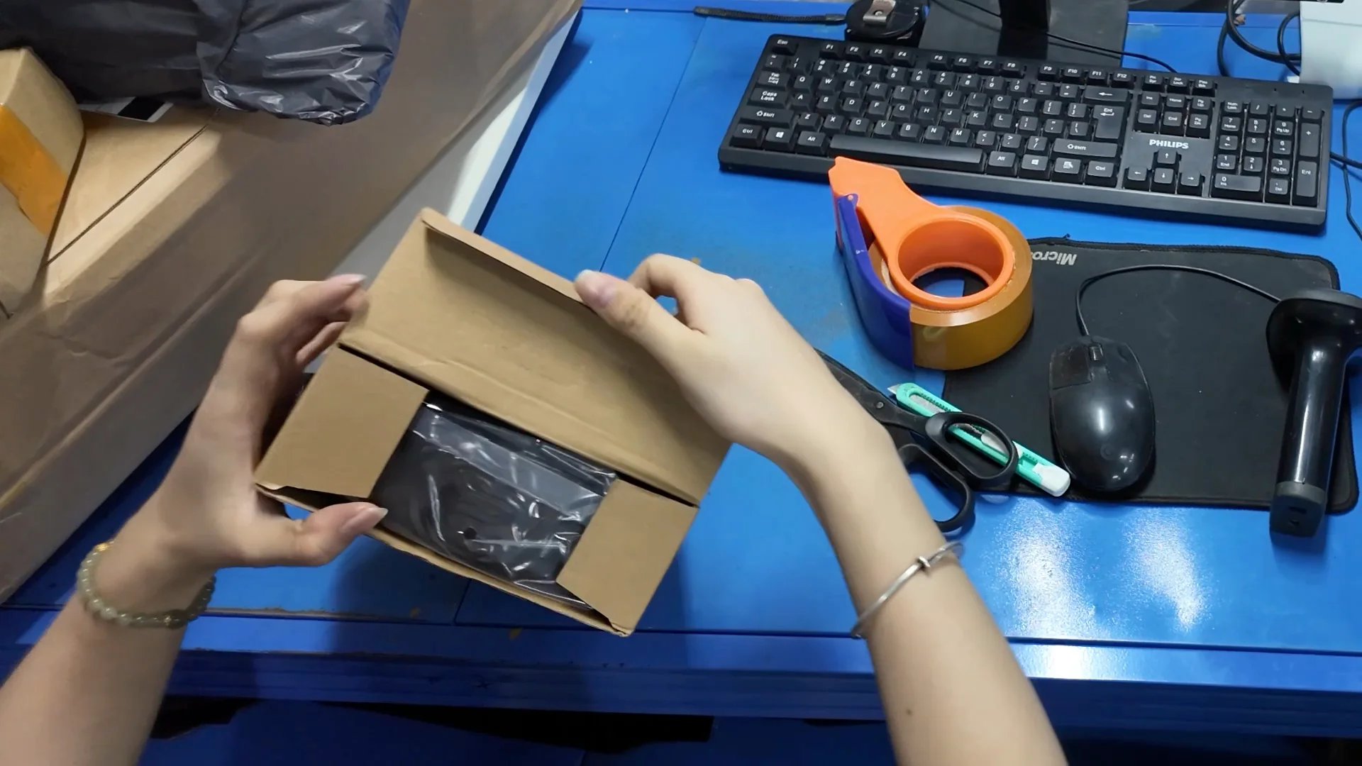 速熊跨境仓储履约作业